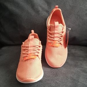 Catapult Foam Technology Sneakers